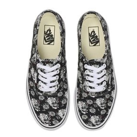 VANS FLASH SKULLS LACE-UP